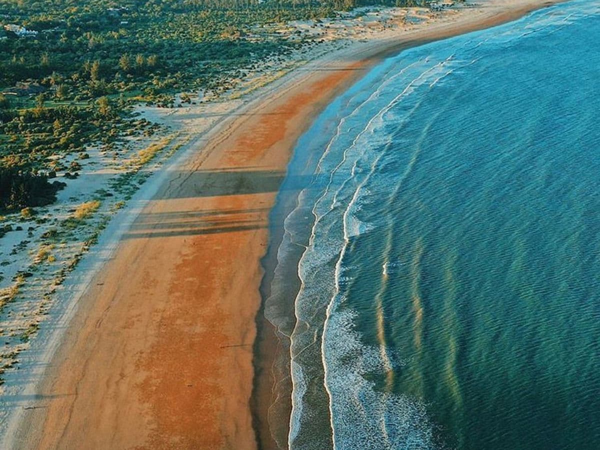 Turquoise water along the Kenyan coast